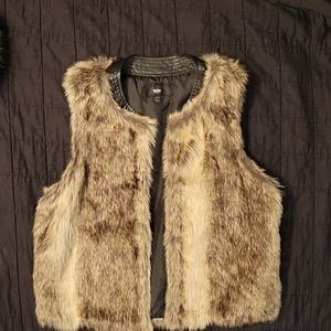 Faux fur vest